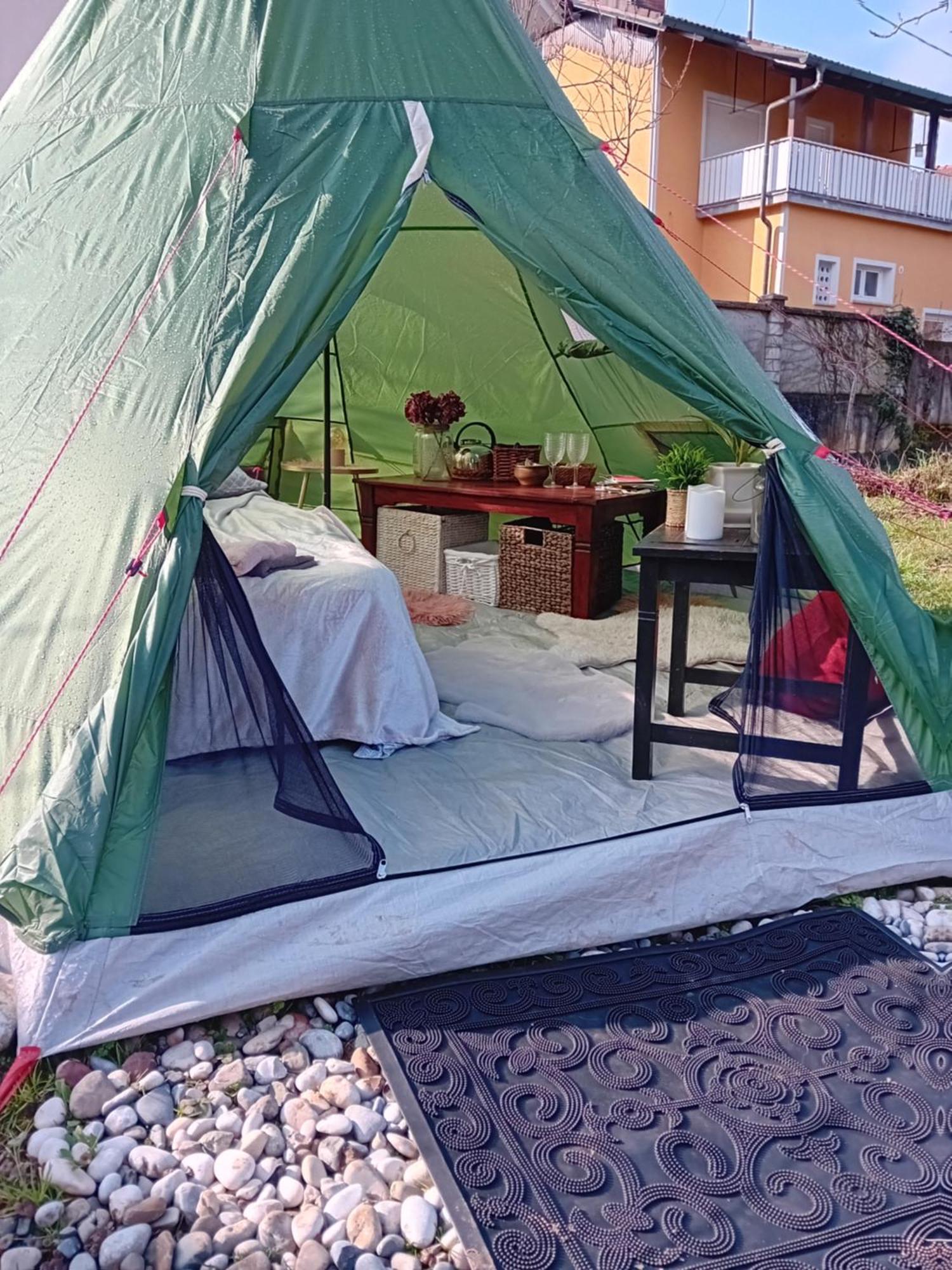 Indian Tent Tipi In Shared Lot And Shared Bathroom Mrse Exterior foto